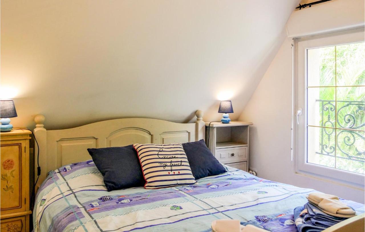 Awesome Apartment In Vasteville With Kitchenette 外观 照片